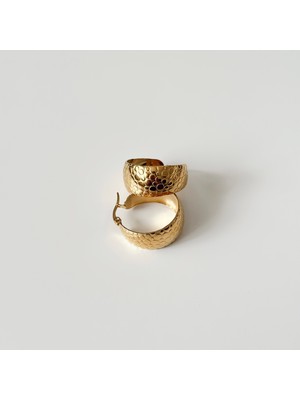 Vesce Atelier Kabartma Dokulu Geniş Halka Küpe