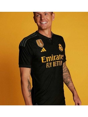 Real Madrid 2023/24 Yeni Sezon Toni Kroos Alternatif Deplasman Forması