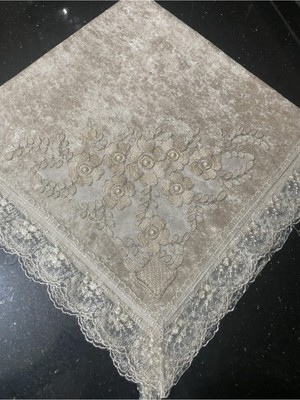 PremiumPort Kadife Fransız Güpürlü Dantel Incili Işlemeli Çeyizlik Cappuccino Bohça