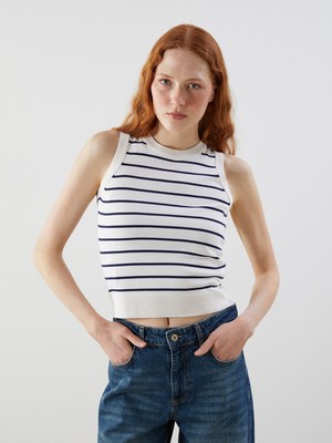 Lc Waikiki Yeni Sezon Bisiklet Yaka Çizgili Kadın Triko Süveter