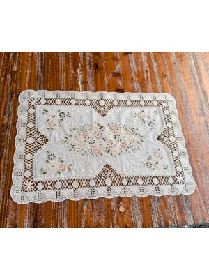 PremiumPort Şık Dantel Görünümlü Pvc Sehba Örtüsü 30CMX45CM, Zarif ve Koruyucu