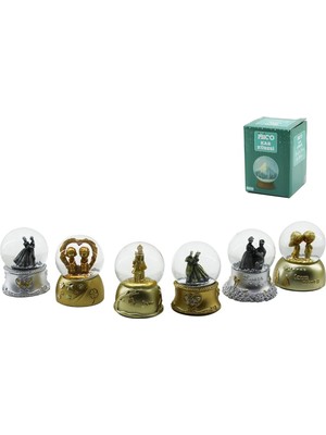 PremiumPort Küçük Boy 6.5cm Işıklı Kar Küresi Cam Insan Figürlü Renkli Desen