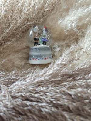 PremiumPort Işıklı Mini Kar Küresi, Büyülü ve Sıcacık Atmosfer Yaratır