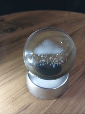 PremiumPort Parlak Işıklı Cam Küre, Şık ve Modern Dekoratif Figür