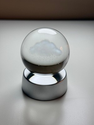 PremiumPort Parlak Bulut ve Yağmur Temalı Işıklı Dekoratif Cam Küre