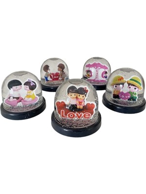 PremiumPort Büyük Boy Love Kar Küresi, Şık ve Göz Alıcı Dekorasyon Parçası