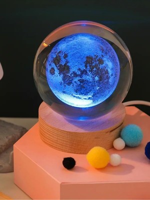 PremiumPort 3D Ay Küre Kristal LED Gece Lambası, Usb'li Ahşap Standlı Masa Lambası