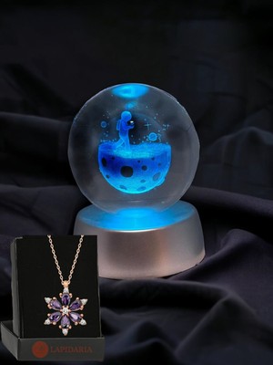 PremiumPort Aya Adım Atan Astronot Figürü, Renk Değişen Kristal 3D LED Cam Küre