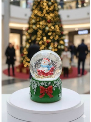 PremiumPort Yarımlı Noel Baba Kar Küresi Işıklı, 9x7 Cm, Sıcak ve Neşeli Atmosfer