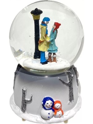 PremiumPort Büyük Boy Kar Küresi - Sokak Lambası Altında Aşıklar, Dekoratif ve Hediyelik