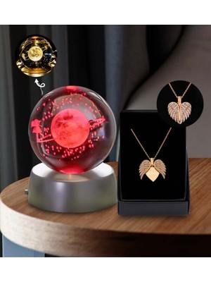PremiumPort Kişiye Özel Melek Kanatlı Kalp Kolye ve 3D Samanyolu Satürn Cam Küre Seti