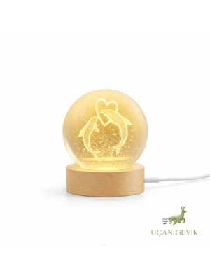 PremiumPort 3D Yunus Balığı Kristal Küre Sarı Işıklı Dekoratif ve Hediyelik Ürün