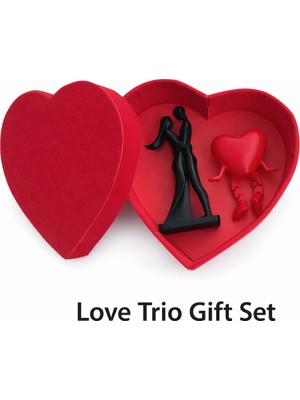 Love Trio Gift Set ( Kalp Şeklinde Kutu Içinde Sevgili ve Kalpli Figür )Sevgililer Günü Özel Ürün