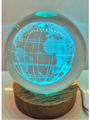 PremiumPort Şeffaf Küre Kristal Cam Dünya 8 cm 3D LED Işıklı Ahşap Standlı USB