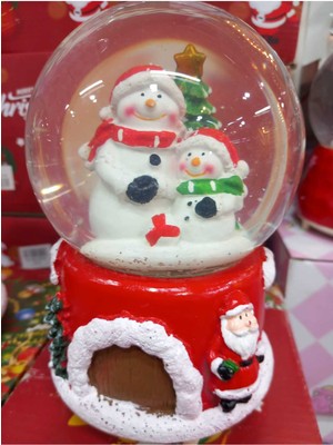 PremiumPort Sevimli Kardan Adam Figürlü Müzikli Kar Küresi, Hediye ve Dekorasyon