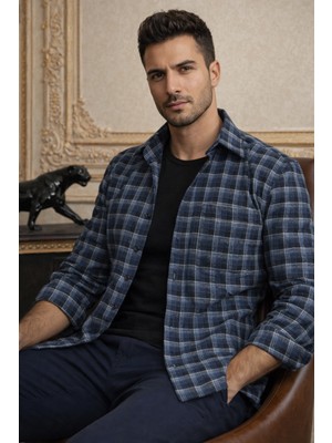 Varetta Erkek Siyah Kışlık Gömlek Klasik Kesim Cepli Kareli