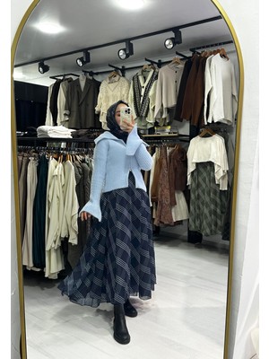 Muennesofi Lacivert Ekose Desenli Şifon Etek