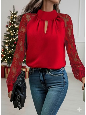 Eccey Butik Kadın Uzun Kollu Göğüs Pencere Detay Yaka Boğazlı Kolları Tüllü Sandy Bluz