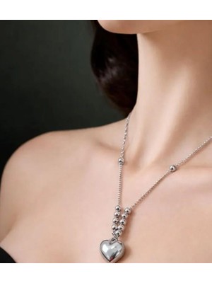 Septemmart Gümüş Renk Dorika Detaylı Bombeli Kalp Figürlü Kolye