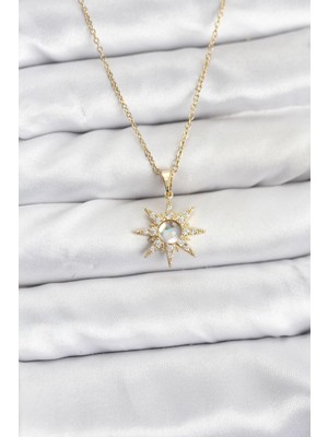 Clariss 316L Çelik Zincir Gold Renk Kutup Yıldızı Model Zirkon Taşlı Kadın Kolye