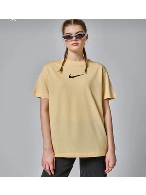 Nike Sportswear Tee Women's T-Shirt Sarı Kadın T-Shirt FD1129-294