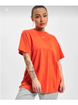 Nike Sportswear Essentials Short-Sleeve Turuncu Kadın T-Shirt DN5697-648