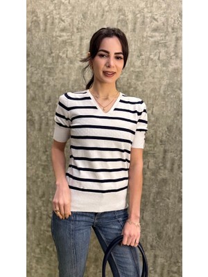 Leilaa V Yaka Basic Triko Kazak