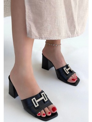 Zengezur Mall Storozal Erew Siyah Cilt Topuklu Terlik (Numara: 37)