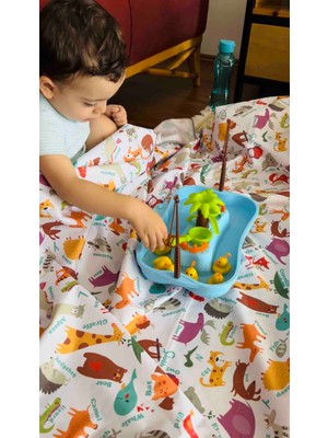 Yorni Dev Boy Zoo 290X300cm Sıvı Geçirmez Çok Amaçlı Örtü - 8.70M² Halı Koruyucu ve Bebek Oyun Matı - Makinede Yıkanabilir Leke Itici Polyester Yer Örtüsü