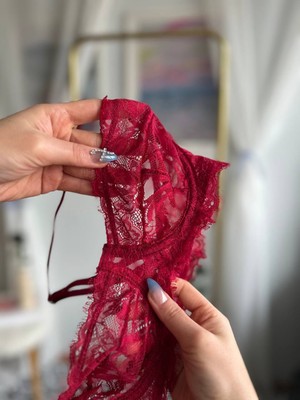 Dantel Desenli Iç Çamaşır Takımı