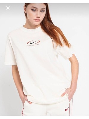 Nike Sportswear Swoosh Printed Boyfriend Short-Sleeve Kadın T-Shirt FQ8817-133
