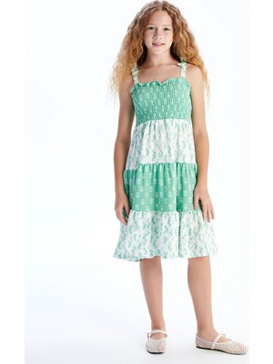 Lc Waikiki Yeni Sezon Kare Yaka Çiçekli Kız Çocuk Elbise