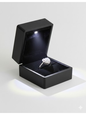 C&On Design LED Işıklı Premium Kutu & Lüks Çelik Yüzük Kombini (Paslanmaz & Kararmaz)