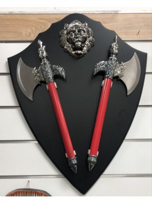 Lebron Viking Ahşap Standlı Aslan Figürlü Dekoratif Duvar Panosu