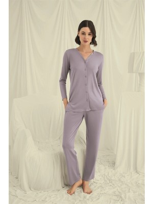 Beruflic  Uzun Kollu Boydan Düğmeli V Yaka Pijama Takımı