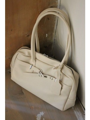 Luciaonline Kadın Bej Deri Görünümlü Büyük Omuz ve El Çantası – Günlük & Ofis Kullanım