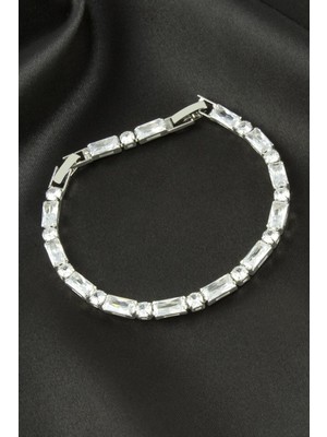 Nacario Dikdörtgen Zirkon Taşlı Lüks Kararmaz Bileklik 4*9 mm