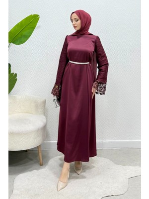 Tesettür Diyarı Lacel Dantelli Kemeri Taşlı Saten Tesettür Abiye- Bordo