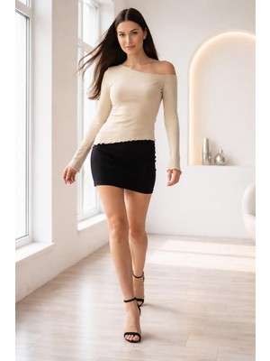 Divinus Omuzu Açık Bluz