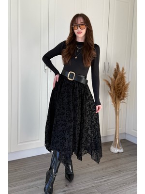 Dilay Gökoğlu Butik Çiçek Işlemeli Siyah Tül Uzun Etek