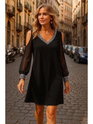 Etiler Collection Kadın Uzun Kollu V Yaka Kollar Tül Yırtmaç Detay Kol Manşetleri ve Yaka Payet Krep Elbise