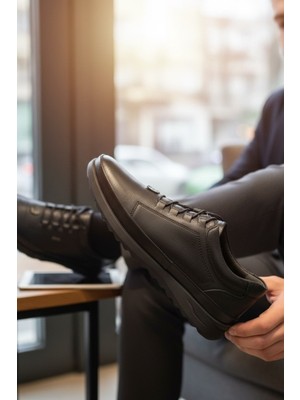 Enoch Hakiki Deri Siyah Tek Parça Görünümlü Erkek Sneaker Ortopedik Taban