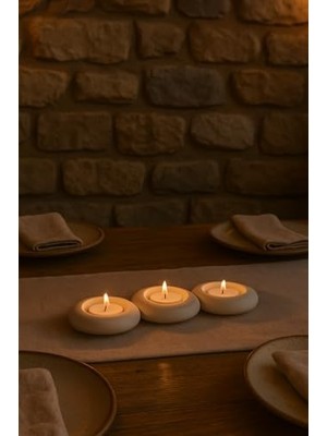 Dekoratif 3'lü Tealight Mumluk Seti – Görünümlü, Modern Tasarım