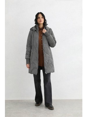 Doque 67035  Yakası ve Kol Ucu Lastıkli Cep Detaylı Kısa Anarok Kaban