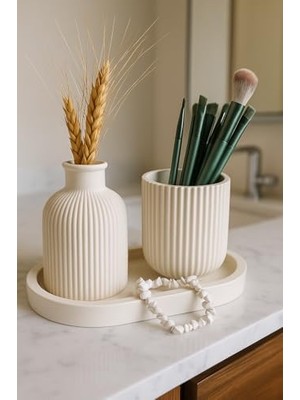 Modern Çizgili Vazo, Kapaklı Kutu ve Tepsi Organizer Seti