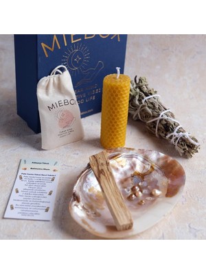 Make It Easier Macabeli Enerji ve Arınma Seti (Incili Sedef Deniz Kabuğutütsülük + Palo Santo Tütsü + Mum + Adaçayı Tütsü Demeti + Kese Tuz) (Adaçayı Seti)