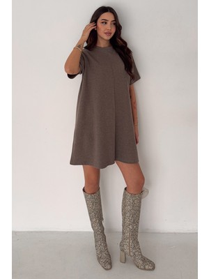 Kadın Rahat Kesim Kısa Elbise – Soft Line