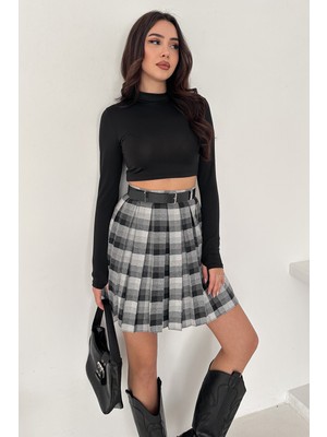 Noa Noa Kadın Pileli Ekose Mini Short Etek – Grunge Charm