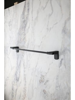 Banyo F1 Model Paslanmaz Siyah Uzun Havluluk, Havlu Askısı 40 cm 5 Yıl Garanti