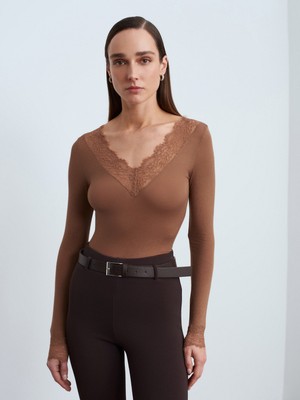 Dilvin 32311 Dantelli Kaşmir Bluz-Koyu Vizon